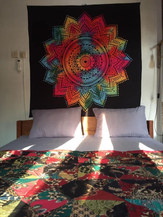 Owl Hostel Karimunjawa Rum bild