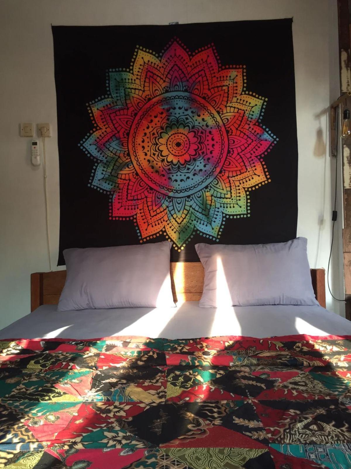 Owl Hostel Karimunjawa Rum bild